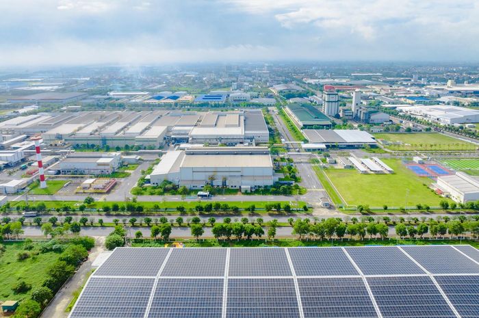 IMC đã tư vấn, hỗ trợ kết nối để nhiều công ty trong KCN triển khai hệ thống điện mặt trời. Ảnh: ROX Group