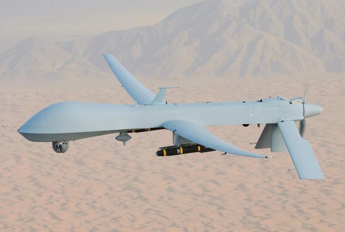 Một UAV MQ-1 Predator của Mỹ được trang bị các tên lửa AGM-114 Hellfire. Ảnh: Không quân Mỹ