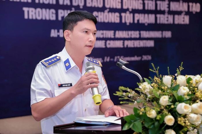 Đại tá Doãn Ngọc Triết, Phó Tư lệnh Vùng Cảnh sát biển 2 phát biểu.