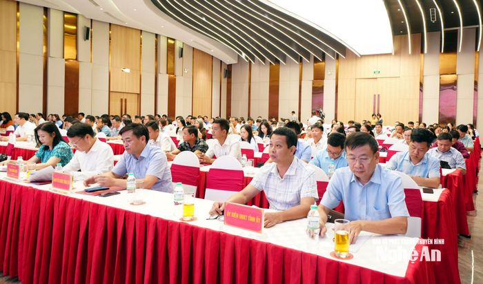 Đại biểu tham dự bồi dưỡng nghiệp vụ về công tác kiểm tra, giám sát và kỷ luật của Đảng; chuyển đổi số ngành kiểm tra Đảng năm 2026 (lớp thứ 2). Ảnh: Mai Hương