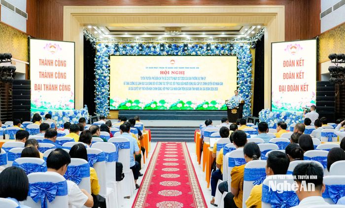 Quang cảnh hội nghị. Ảnh: Phạm Bằng
