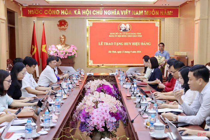 Toàn cảnh buổi lễ.