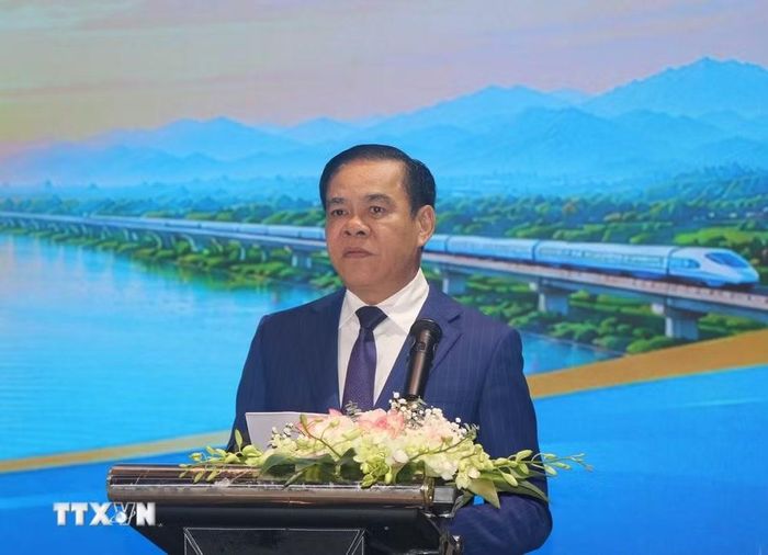 Ông Võ Trọng Hải, Chủ tịch Ủy ban Nhân dân tỉnh Nghệ An, phát biểu tại hội thảo. (Ảnh: Trịnh Duy Hưng/TTXVN)