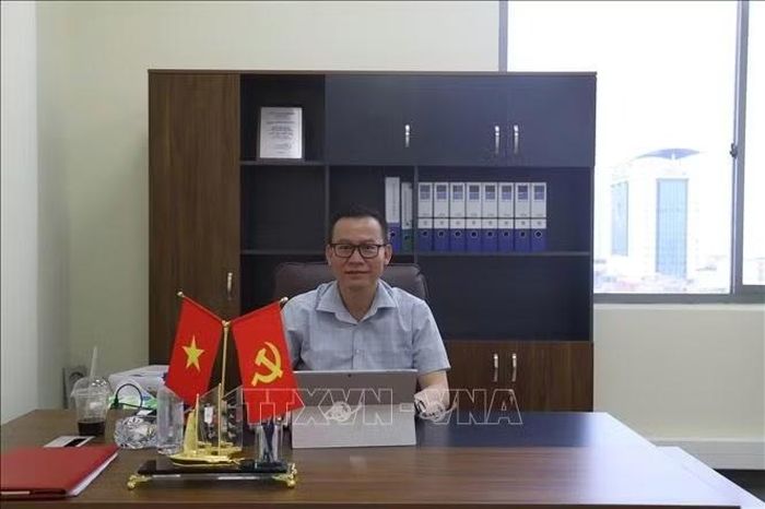TS Đỗ Nguyên Hưng, Tổng Thư ký Hội Tự động hóa Việt Nam (thành viên Liên hiệp các Hội Khoa học và Kỹ thuật Việt Nam) nhìn nhận hạ tầng không chỉ là đối tượng đầu tư mà phải trở thành nền tảng quan trọng cho công nghiệp trong nước. Ảnh: Diệu Thúy/TTXVN