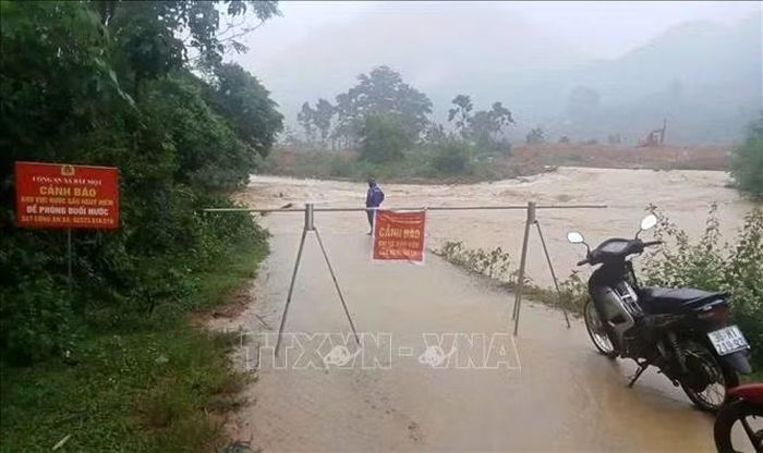Một điểm ngập sâu tại xã Bát Mọt. Ảnh: TTXVN phát