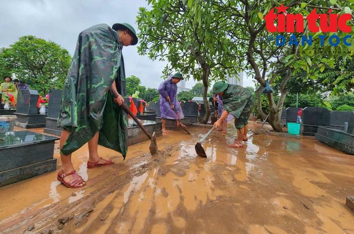 Việc lấy mẫu ADN xác định danh tính hài cốt liệt sĩ tại 3 nghĩa trang cấp Thành phố hoàn thành trước 1 tháng.
