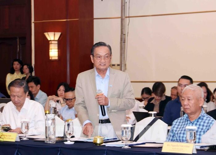 Tiến sĩ Trần Du Lịch, Đại biểu Quốc hội khóa XIII, chuyên gia kinh tế, góp ý Dự án Luật Đất đai (sửa đổi). Ảnh: Xuân Khu-TTXVN
