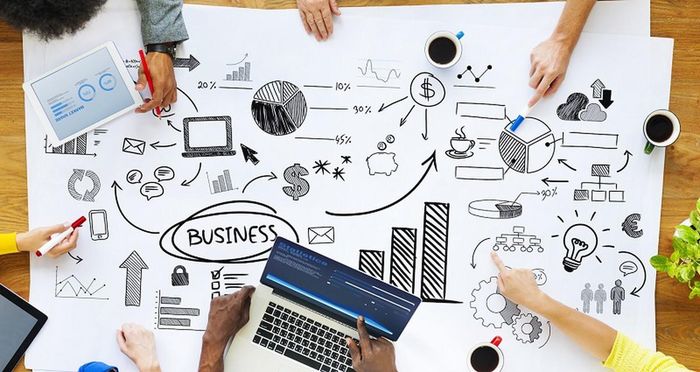 Phụ nữ khởi nghiệp cần cân nhắc để lựa chọn mô hình kinh doanh phù hợp.