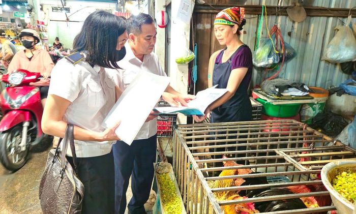 Từ đầu năm đến nay, các đoàn kiểm tra liên ngành của Hà Nội đã kiểm tra tại 82 xã, phường và 112 cơ sở sản xuất, kinh doanh thực phẩm