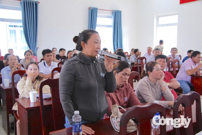 Chủ tàu cá phát biểu ý kiến.
