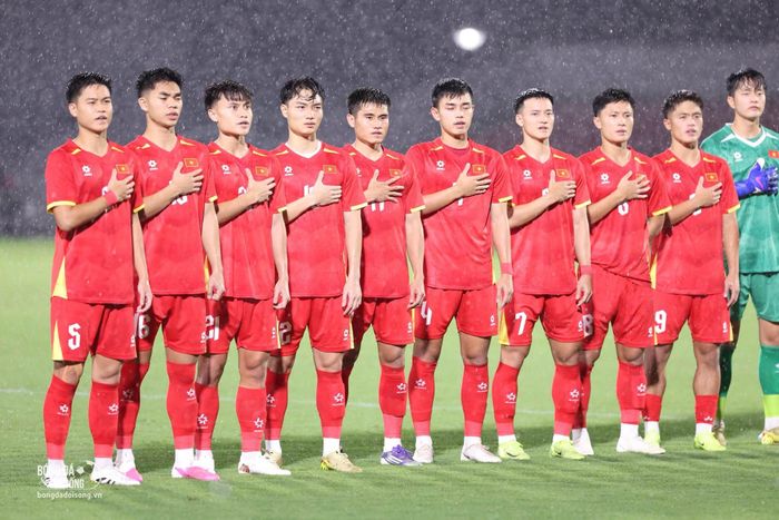 U23 Việt Nam bỏ lỡ quá nhiều cơ hội ngon ăn trận ra quân gặp U23 Kuwait. Ảnh: Hồ Hoàng Hải.