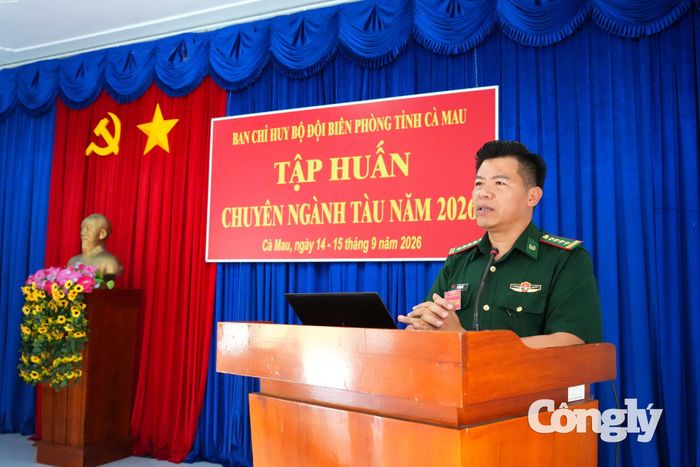 Đại tá Lê Đình Sơn, Phó Chỉ huy trưởng, Tham mưu trưởng BĐBP tỉnh phát biểu chỉ đạo tại lớp tập huấn