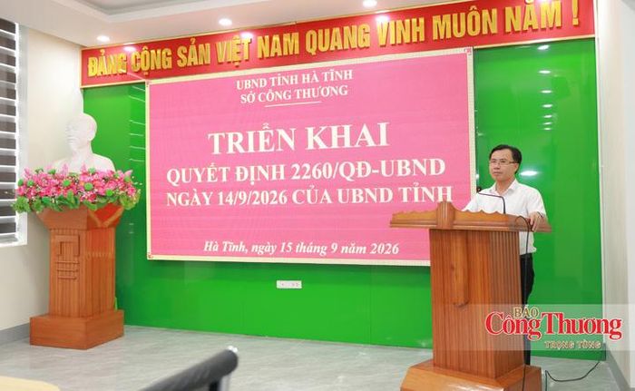 Ông Lê Ngọc Huấn, Giám đốc Sở Nông nghiệp và Môi trường Hà Tĩnh phát biểu.