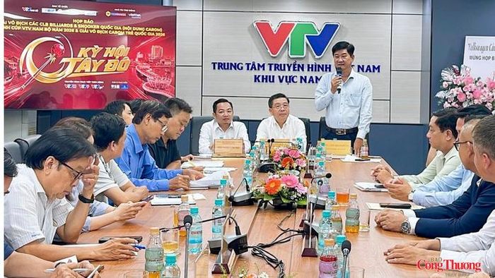 Ông Lâm Thanh Dũng - Phó Giám đốc Sở Văn hóa, Thể thao và Du lịch TP.  Cần Thơ, phát biểu tại buổi họp báo. 