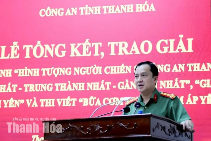 Đại tá Trần Thái Quang Hoàng, Phó Giám đốc Công an tỉnh phát biểu tổng kết các cuộc thi.