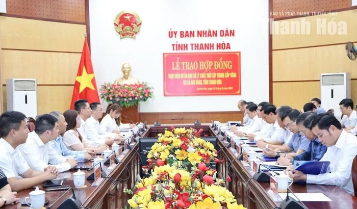 Toàn cảnh buổi làm việc.