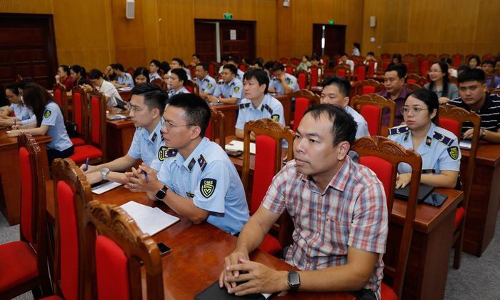  Đại biểu dự hội nghị. 