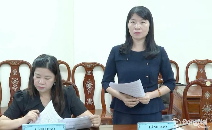 Các đại biểu phát biểu ý kiến tại cuộc họp. Ảnh: Văn Đoàn