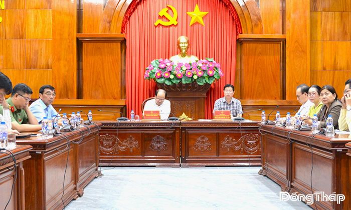 Quang cảnh hội nghị trực tuyến tại điểm cầu tỉnh Đồng Tháp. 