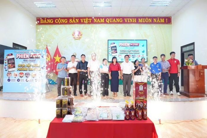  Việc ra mắt không gian livestream cộng đồng góp phần thúc đẩy người dân ứng dụng công nghệ số trong kinh doanh. Ảnh: ĐVCC 