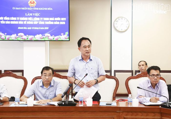 Lãnh đạo Tổng Công ty Khánh Việt phát biểu tại buổi làm việc.