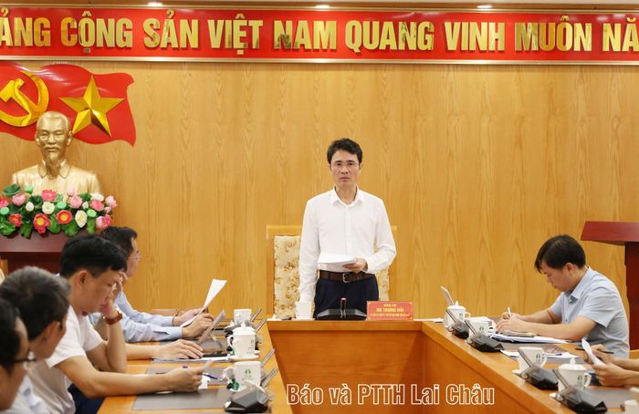 Đồng chí Hà Trọng Hải - Phó Chủ tịch UBND tỉnh, Trưởng Ban Tổ chức Hội thảo kết luận cuộc họp.