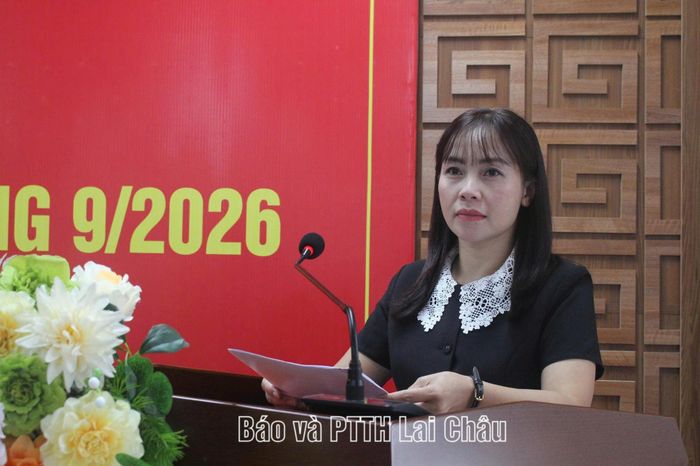 Đồng chí Đào Thị Thanh Nhàn - Phó Trưởng Ban Thường trực Ban Tuyên giáo Tỉnh ủy phát biểu kết luận.