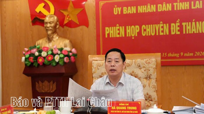 Đồng chí Hà Quang Trung - Phó Bí thư Tỉnh ủy, Chủ tịch UBND tỉnh phát biểu kết luận phiên họp.
