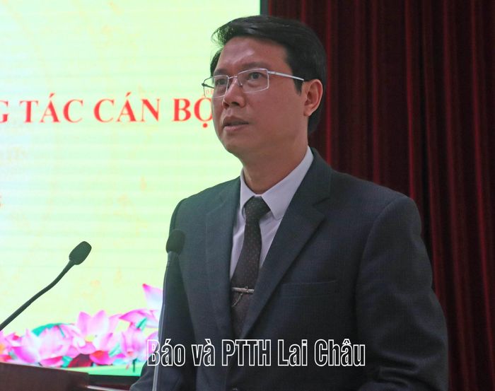 Đồng chí Nguyễn Tuấn Anh – Phó Chánh Văn phòng UBND tỉnh phát biểu nhận nhiệm vụ.