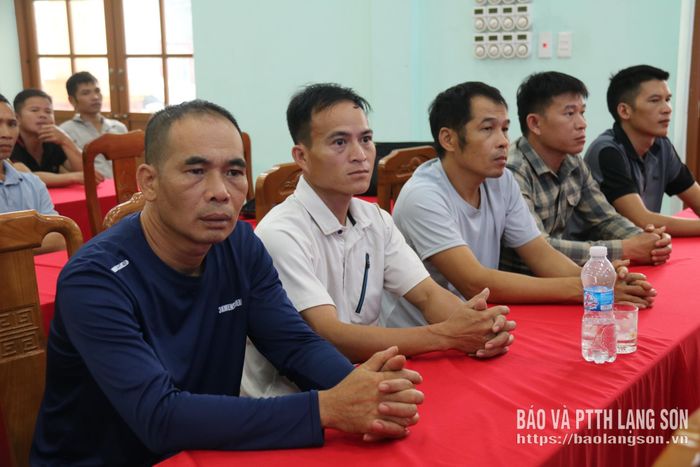 Các học viên tham gia lớp tập huấn