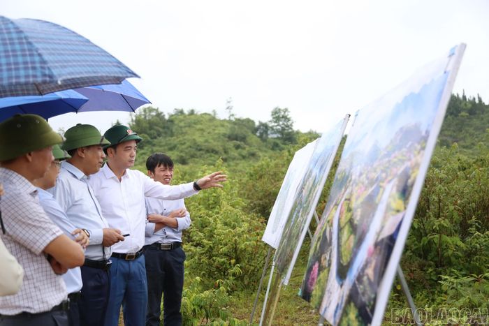 Phó Bí thư Thường trực Tỉnh ủy Hoàng Giang khảo sát, kiểm tra tiến độ một số dự án phát triển hạ tầng, du lịch trên địa bàn.