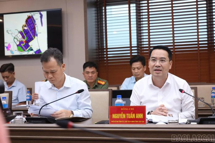 Đồng chí Nguyễn Tuấn Anh - Chủ tịch UBND tỉnh yêu cầu các đơn vị bám sát tiến độ, kiên quyết khởi công dự án Khu công nghiệp Võ Lao trong tháng 11/2026.