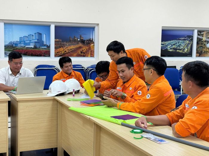 Thực hành kỹ năng truyền thông, VHDN