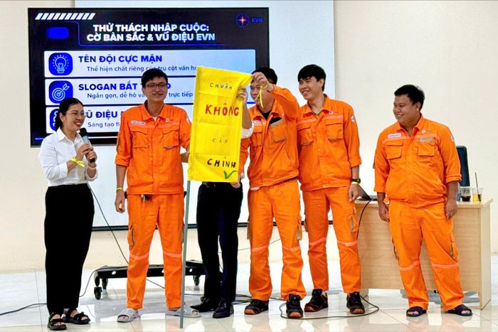 Cán bộ, công nhân viên Nhà máy nhiệt điện Vĩnh Tân 4 tham gia các hoạt động lớp đào tạo văn hóa doanh nghiệp