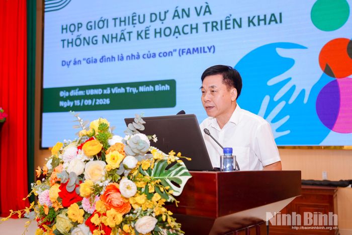 Lãnh đạo Sở Y tế phát biểu tại hội nghị.