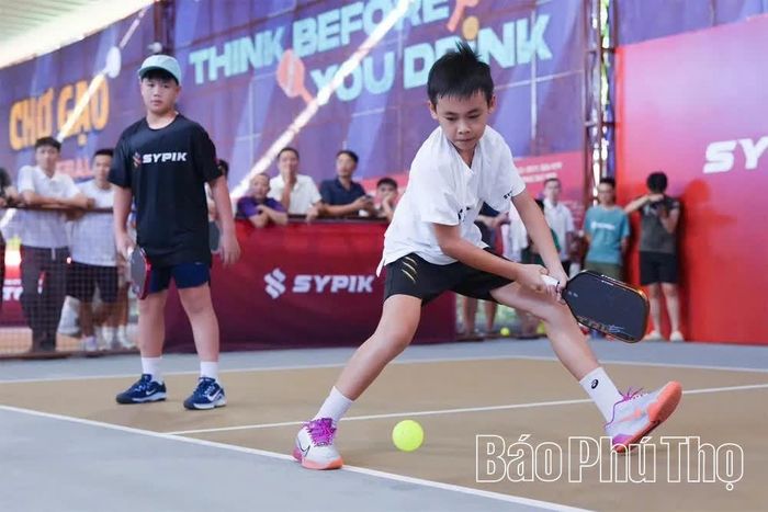 Nhờ nền tảng kỹ thuật được hình thành từ quần vợt, Phát Lộc nhanh chóng thích nghi với Pickleball.