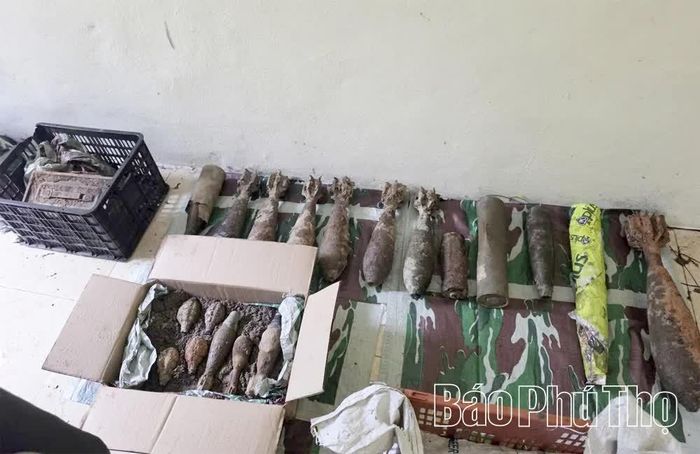 Số đạn pháo, vật nổ sau khi được phát hiện đã thu gom, niêm cất an toàn trước khi đưa đi hủy nổ.