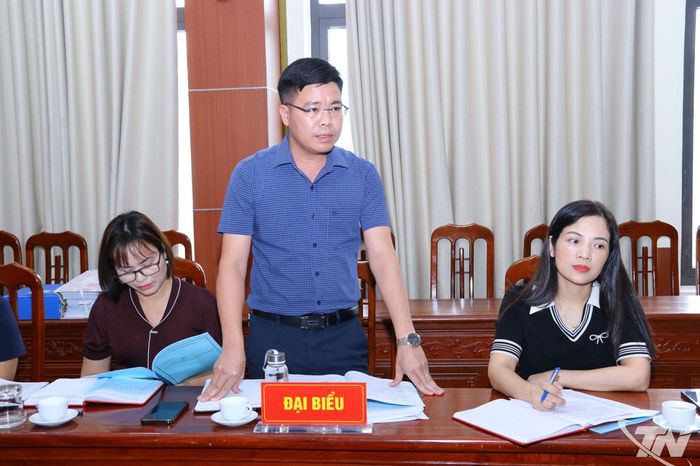 Đại biểu trao đổi làm rõ các nội dung liên quan đến công tác đánh giá cán bộ theo KPI.