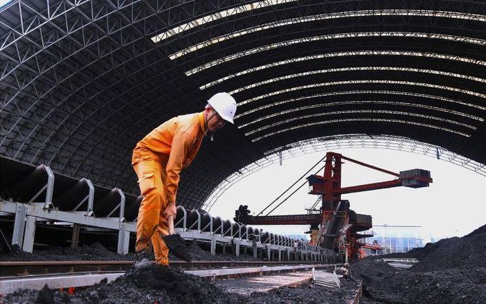 Công tác tiếp nhận, quản lý và chuẩn bị nhiên liệu được Công ty chủ động triển khai, phục vụ yêu cầu sản xuất điện trong những tháng cuối năm