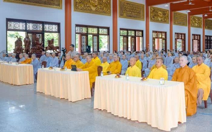 Trưởng lão Hòa thượng Thích Thiện Nhơn đạo từ tại buổi lễ