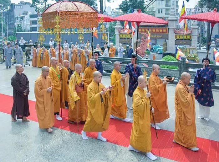 Cung thỉnh Đại lão Hòa thượng Pháp chủ GHPGVN, Tuyên Luật sư Đại giới đàn quang lâm