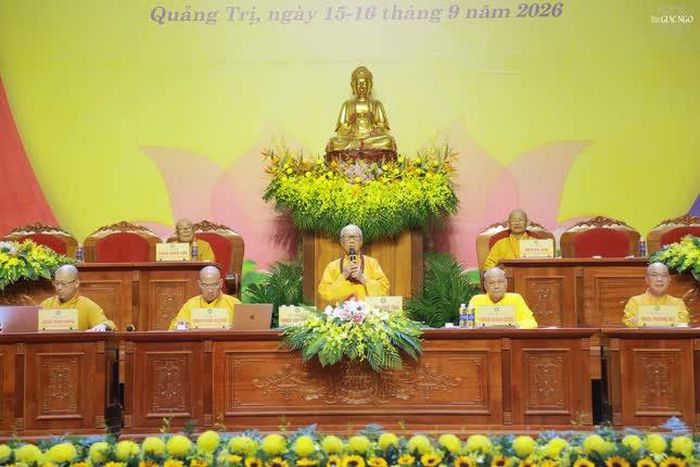 Hòa thượng Thích Tánh Nhiếp phát biểu khai mạc