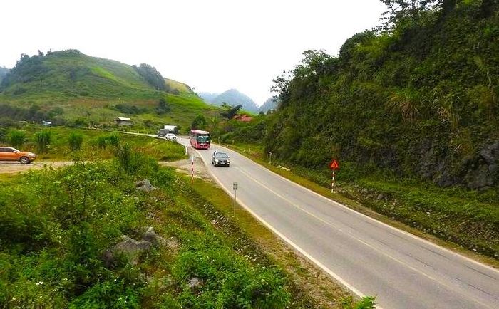 Một đoạn QL6 qua tỉnh Điện Biên.