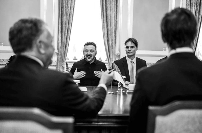 Tổng thống Ukraine Volodymyr Zelensky gặp Đặc phái viên Steve Witkoff và Jared Kushner. Ảnh: Nhà Trắng