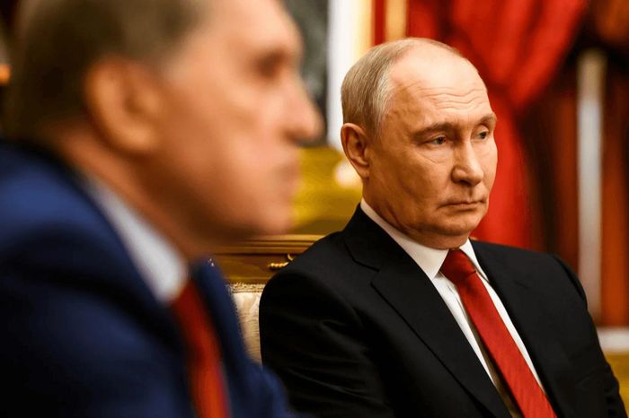 Tổng thống Nga Vladimir Putin gặp Đặc phái viên Steve Witkoff và Jared Kushner. Ảnh: Nhà Trắng