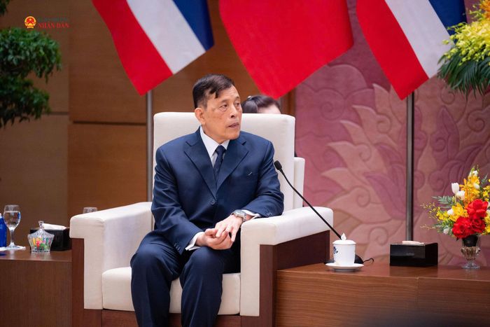 Nhà vua Vương quốc Thái Lan Maha Vajiralongkorn Phra Vajiraklaochaoyuhua phát biểu tại cuộc hội kiến