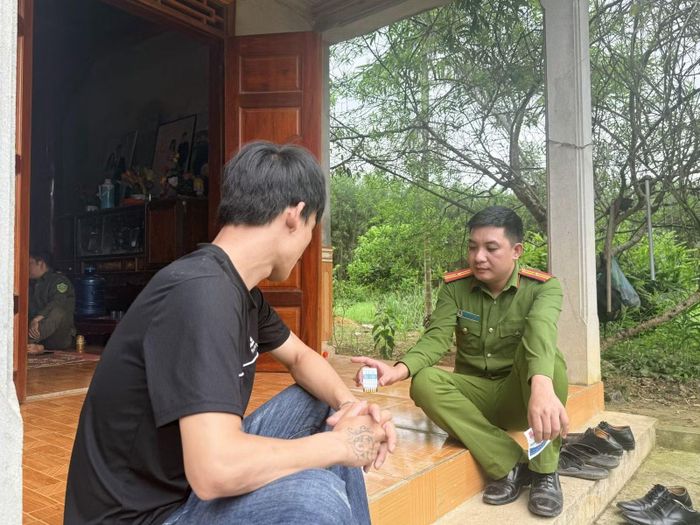 Test ma tuý bất ngờ để phòng ngừa từ sớm, từ cơ sở, không để ma túy xâm nhập, phát sinh và gây phức tạp trên địa bàn Xuân Thái.
