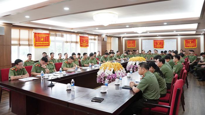 Quang cảnh Lễ khai giảng lớp tập huấn công tác bảo vệ tiếp cận các đồng chí lãnh đạo Đảng, Nhà nước năm 2026