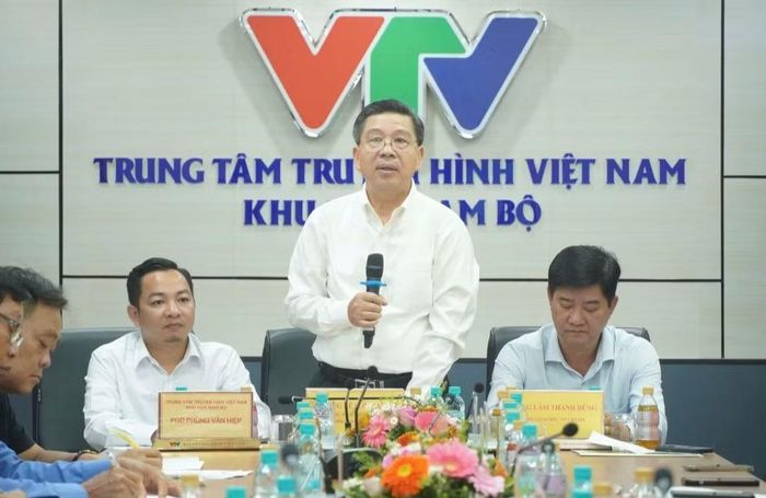 Ông Lê Sơn Hải, Chủ tịch Liên đoàn Billiards & Snooker Việt Nam, phát biểu tại buổi họp báo.