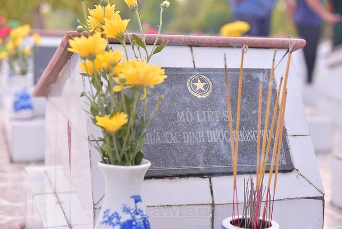 Nghĩa trang Liệt sĩ Đầm Đơi còn 147 phần mộ chưa xác định được thông tin.